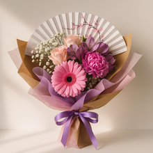 Load image into Gallery viewer, Blossom Fan Bouquet