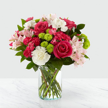 Load image into Gallery viewer, Holiday Vase Arrangement Subscription (4 Weeks)