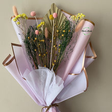 Load image into Gallery viewer, Designer Choice Dried Bouquets