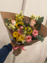 Load image into Gallery viewer, Designer Choice Bouquet