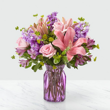 Load image into Gallery viewer, Vase Arrangement Subscription (4 Weeks)