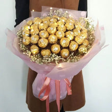 Load image into Gallery viewer, Ferrero Rocher Bouquet