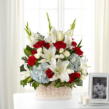 Load image into Gallery viewer, Greater Glory Basket