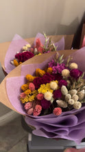 Load and play video in Gallery viewer, Everlasting Dried Flower Bouquet
