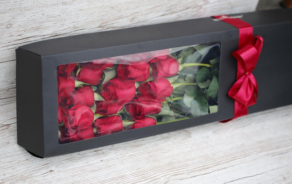 Long Stem Boxed Roses
